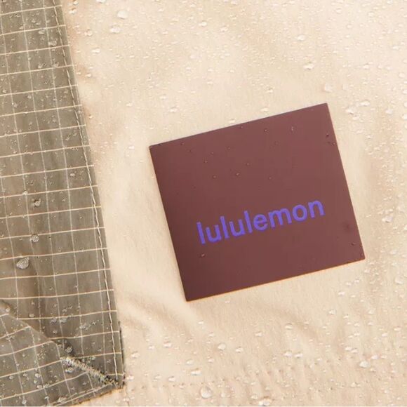 LULULEMON Multi-Pocket Cargo High-Rise Hiking Skirt Size 4 - Picture 13 of 14